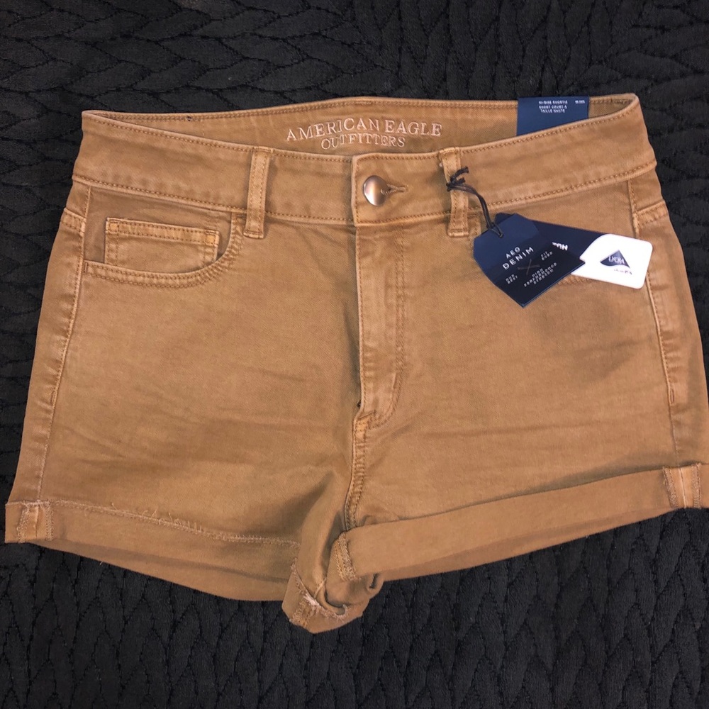 American Eagle Hi-Rise Shortie